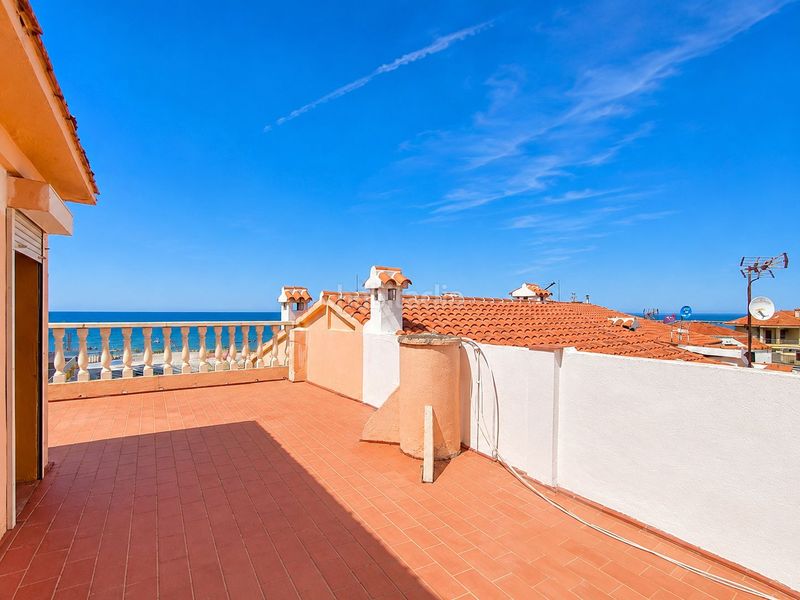 Foto f16b444b-37b8-4bb7-9eaf-f7e95c90e277. Casa adossada amb aparcament a Devessa - Monte Pego Dénia