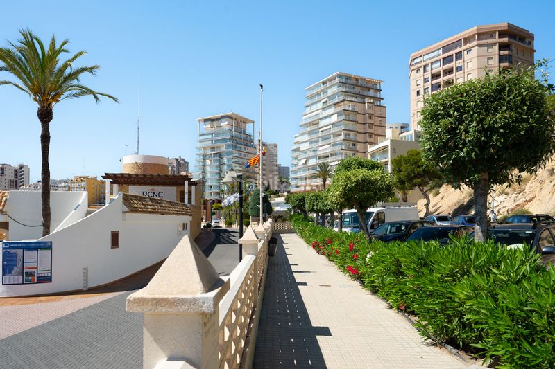 Foto f4a3f0f5-2710-4cb7-bea9-4026332e07fa. Apartament amb calefacció aparcament piscina a Puerto Calp