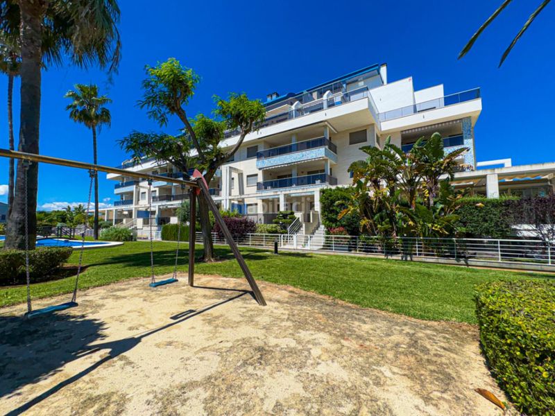 Foto 51169f71-14b1-4071-88b5-ab11987e3425. Apartament amb calefacció aparcament piscina a Les Bassetes - El Marjal Dénia