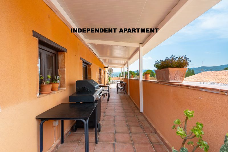 Foto bf01d8cf-b01f-470b-a208-b7282a39689e. Local comercial a Sagra