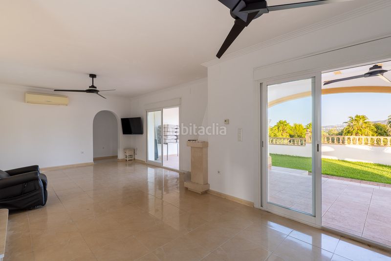 Foto cf3e608a-d6de-4365-92f4-5d231a0ebb96. Xalet amb calefacció piscina a Beniarbeig