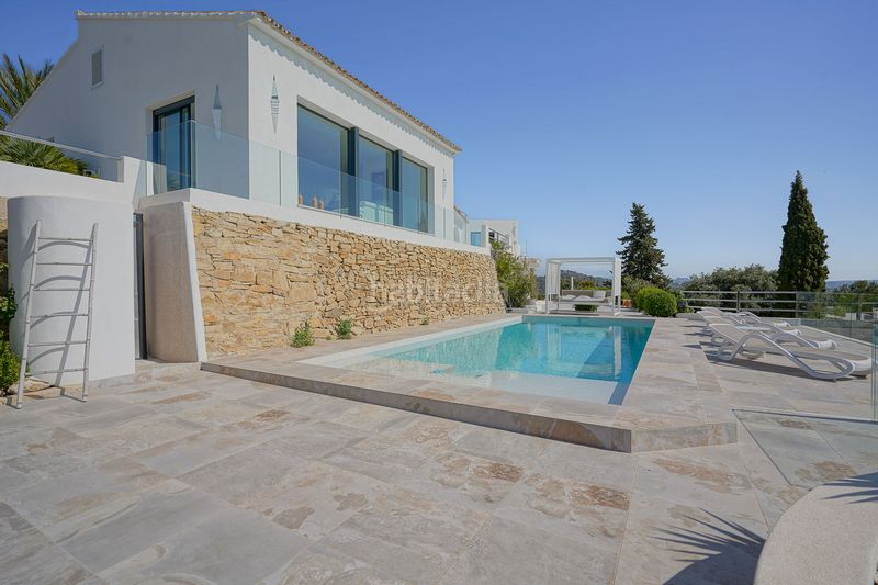 Foto 856f5080-eed2-4e2e-bb7c-8a584d691f90. Xalet amb calefacció piscina a Benissa pueblo Benissa
