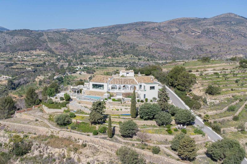 Foto ae28a5e9-44ff-41a3-bbd1-443d1339aee3. Xalet amb calefacció piscina a Benissa pueblo Benissa