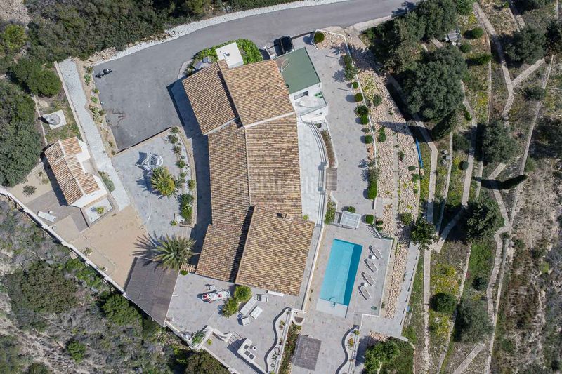 Foto f5ada0c6-affe-4e40-808f-b73963a1c2a2. Xalet amb calefacció piscina a Benissa pueblo Benissa