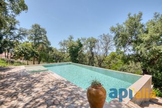 Casa a Urbanitzacions del Nord. Casa con piscina privada en sant miquel daro