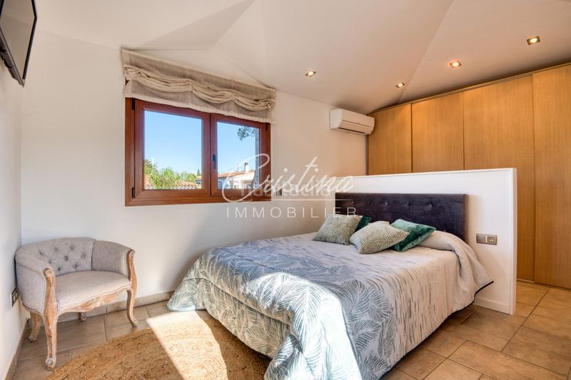 Foto f43f8f0e-1a0a-441f-9223-3c0c95b2c1b1. Xalet amb calefacció aparcament piscina a Santa Cristina Poble Santa Cristina d´Aro