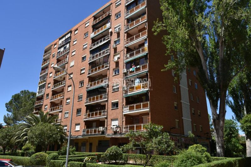 Foto ef0bd5d9-5a15-4558-bb2c-6b8831958fa2. Pis amb calefacció a Val Alcalá de Henares