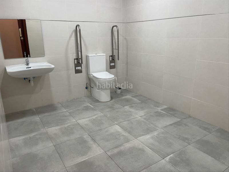 Foto 3c73660f-8fd1-4af5-a41a-32c7254712fe. Oficina a Plaza de Toros Valladolid