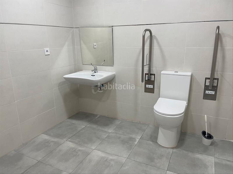 Foto 9013c4be-a93e-4871-8118-e77fe30cef23. Oficina a Plaza de Toros Valladolid