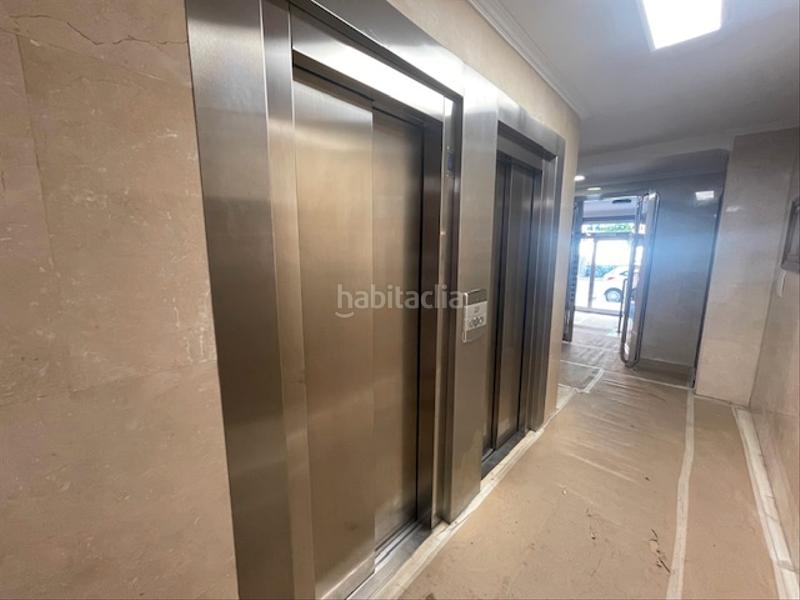 Foto afd4e554-332a-440b-96b5-1b41153af243. Oficina a Plaza de Toros Valladolid