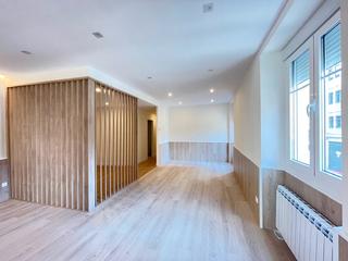 Rent Flat  Plaza madrid. Gran piso totalmente reformado