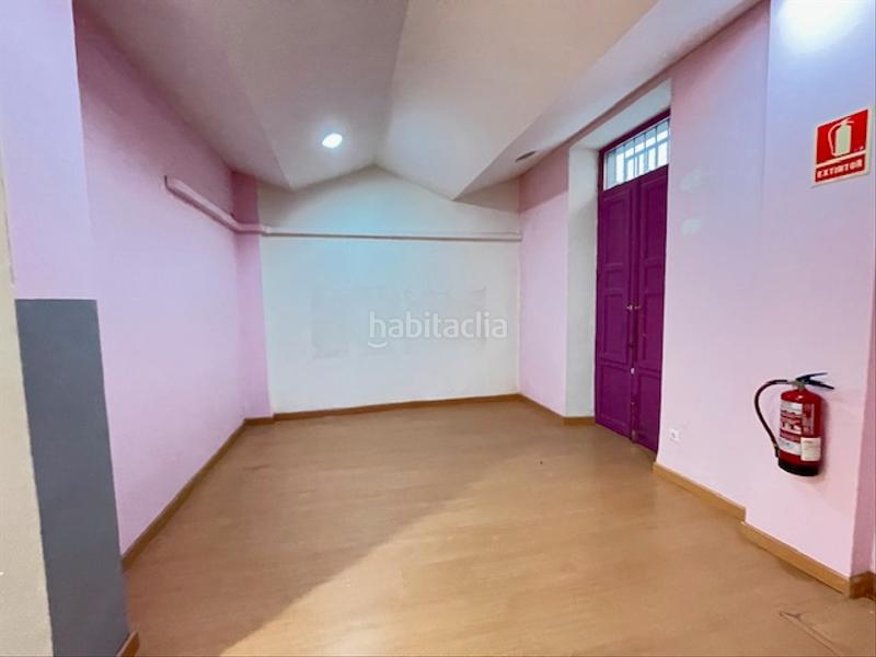 Foto 874a3c6f-3d9b-458d-91cc-05e8394684eb. Lloguer local comercial a calle lópez gómez 20 a Valladolid