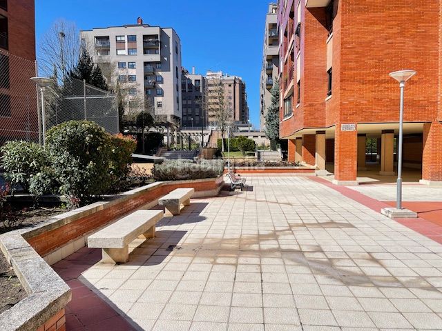 Foto 52d26374-e416-4a56-bf73-5e517a90059b. Pis amb calefacció piscina a Parquesol Valladolid