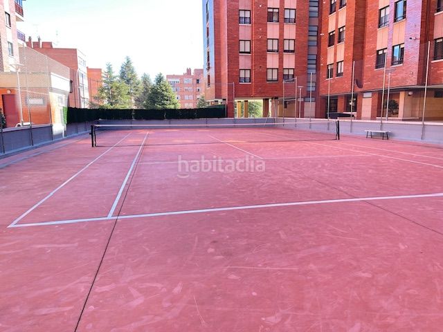 Foto f7feb976-bd23-4a9f-9782-60e72f75cfac. Pis amb calefacció piscina a Parquesol Valladolid