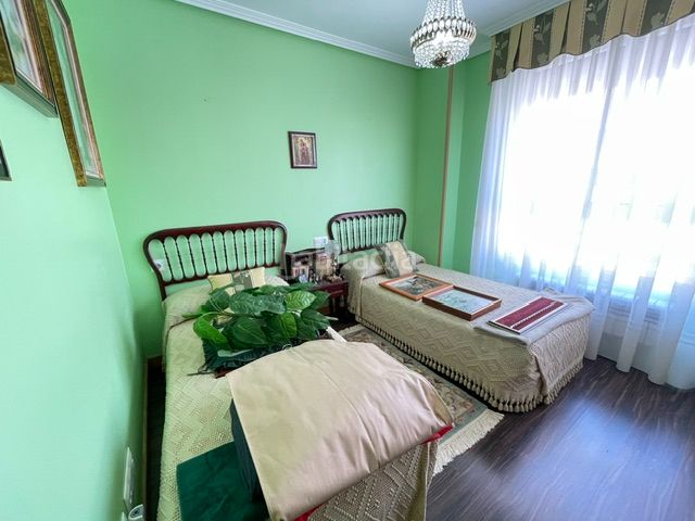 Foto 90d2d5ef-b27f-4985-96d3-8428191e71ac. Apartament amb calefacció aparcament a Cistérniga