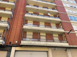 Miete Etagenwohnung  Calle de la independencia. Espectacular piso para familia con hijos