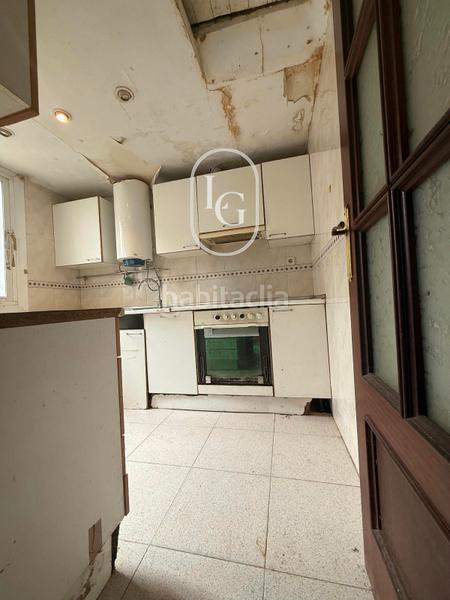 Foto 155d4ebc-fb17-49d4-90d5-1d0f65442e25. Piso  en venta zona Quintana en Quintana Madrid