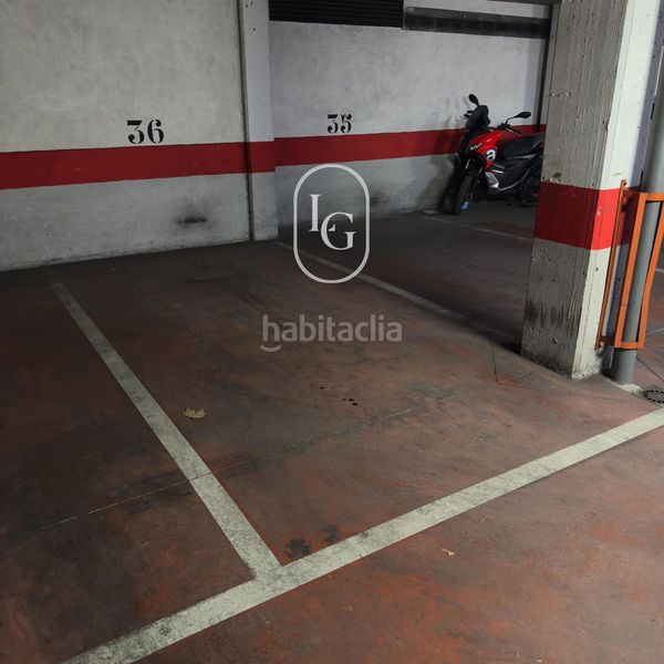 Foto 236b72f4-0f1e-4d79-95ae-0448e7b15ff7. Aparcament cotxe a Delicias Madrid