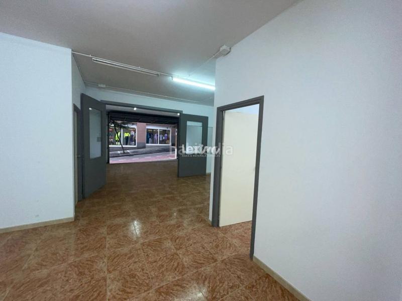 Foto bc6576fa-88b7-471b-85db-a5b6068890ad. Business premise in Centre - Passeig i Rodalies Manresa