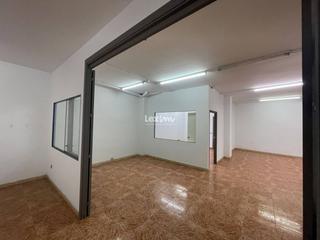 Local commercial  Pujada del castell. Local en venta en passeig pere iii  ctra. de vic