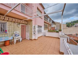 Pis  Església. Casa unifamiliar con patio en castellbell i el vilar