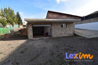 Terreny residencial a Fonollosa. Solar urbanizado de 506 m2 con chalet en construcci�n en fonollo