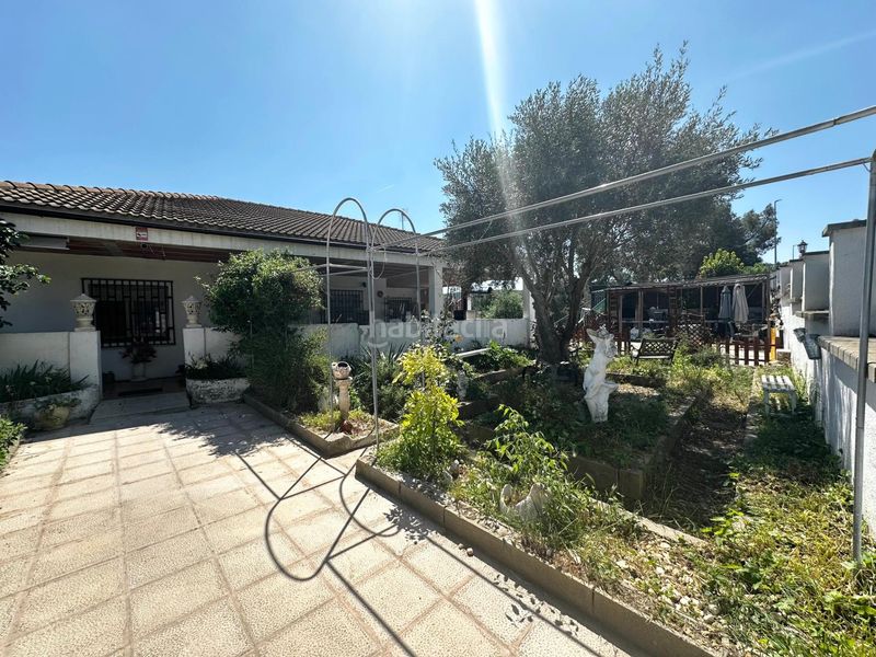 Foto f0516d01-d4ef-40b4-961d-8f08fe492251. Casa amb aparcament a Fonollosa
