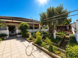 Casa a Fonollosa. Casa con terreno a la venta en fonollosa