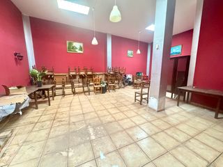 Local Comercial a Argana Alta - Maneje. Local/ restaurante ideal para comenzar tu negocio.