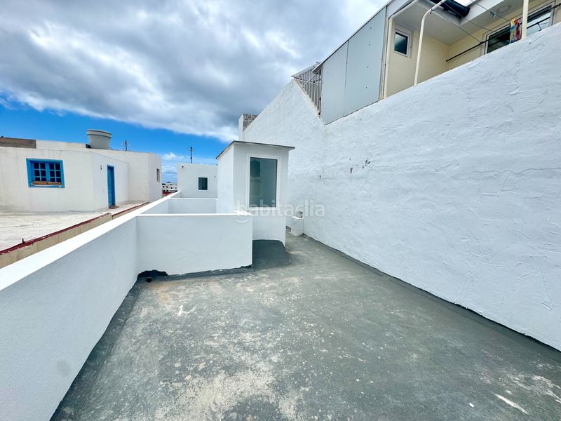 Foto 5f87ca53-ed13-4229-a633-0d3043f9adb3. Casa adossada a Argana Alta - Maneje Arrecife