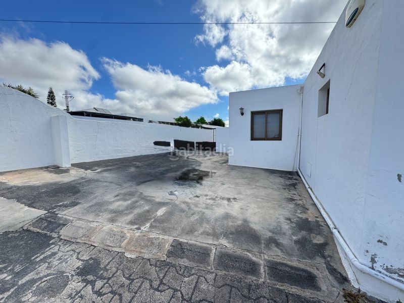 Foto dd76f8fb-f06e-427f-ae0e-f158cf9c8ace. Xalet amb aparcament piscina a Güime San Bartolomé