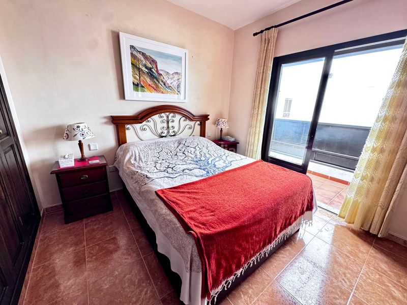 Foto e143c5de-2115-4a5d-8a30-923647a6cffa. Casa adossada amb aparcament a costa Teguise Teguise