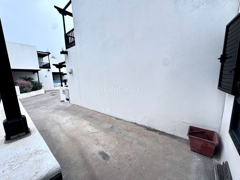 Foto f47b2a12-46f3-4913-bdb2-b99b709eccae. Casa adossada amb aparcament a costa Teguise Teguise