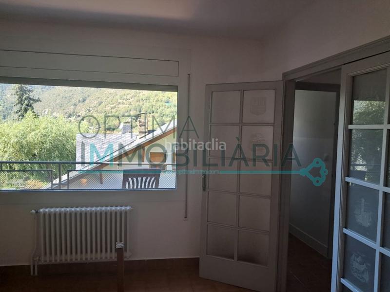 Foto ce35af36-453c-4bfc-a7ca-00a3bda7f048. Alquiler chalet se alquila chalet individual con jardín zona funicamp en Encamp