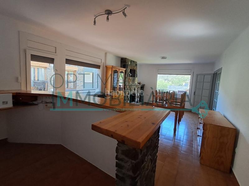 Foto 535fd81c-fad8-4ad3-87d6-7fab353c42f4. Miete chalet mit parking in Encamp Encamp