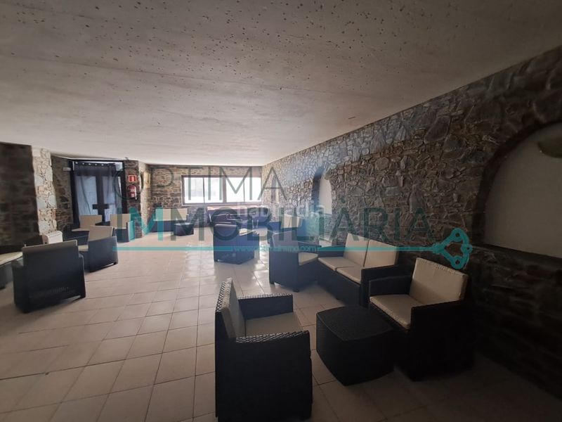 Foto b13e038b-da3d-429b-9b58-7671e808ba9a. Geschäftsraum in Pas de La Casa Encamp