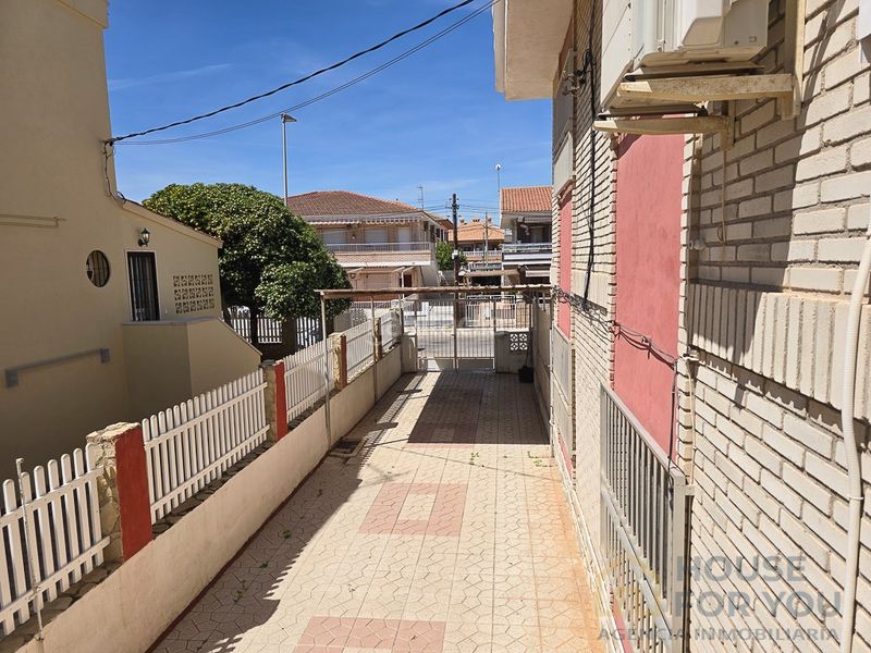 Foto c837e50d-6e14-44b9-8eb9-bf65255f3297. Pis amb aparcament a Los Narejos_Punta Calera Alcázares (Los)