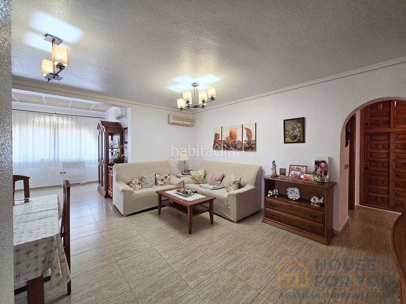 Foto 4beacf36-c685-4dd4-b358-1e9ed459124a. Casa amb aparcament a Los Narejos_Punta Calera Alcázares (Los)
