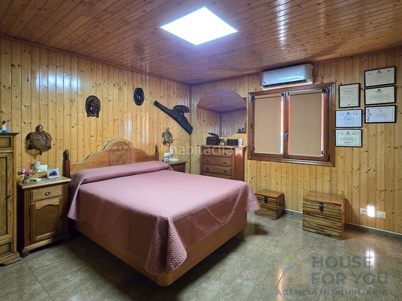 Foto c3de302a-09d3-4d83-a378-fb3b7bf17b33. Casa amb aparcament a Dolores de Pacheco-Santa Rosalía Torre - Pacheco