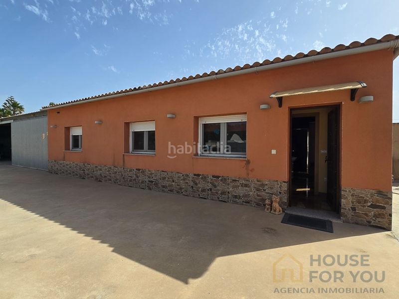 Foto e964e333-e4f5-4f61-9759-5549d8f887d7. Casa amb aparcament a Dolores de Pacheco-Santa Rosalía Torre - Pacheco