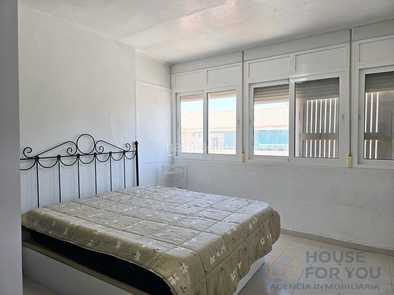 Foto d91494d6-943f-441c-bb0c-bf2e1466b7b2. Dúplex a Centro Alcázares (Los)
