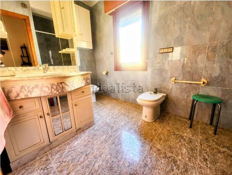 Foto 7680660b-9881-4c3e-8455-a2b2ce7e37c1. Casa amb aparcament a Águilas