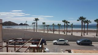 Affitto Appartamento in El Hornillo. Piso al lado del auditoria con vistas al mar
