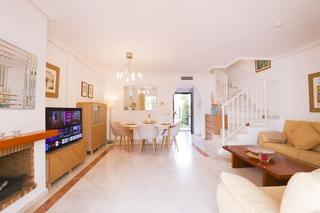 Reihenhaus in Cabopino - Artola
