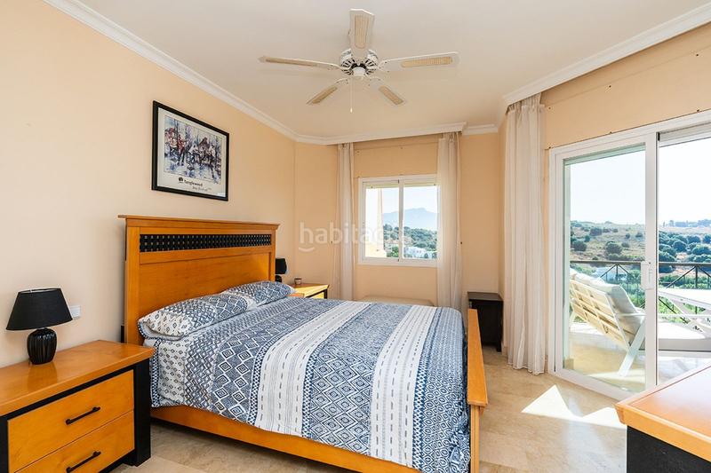 Foto 7c9f3b40-1e17-46e3-96e1-6f8352fc2d74. Apartamento en Bel - Air Estepona