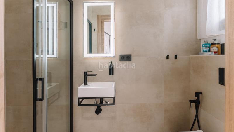 Foto f996d772-6d40-4ed7-adfd-29e4c3eb0fae. Casa adossada a Benahavís pueblo Benahavís