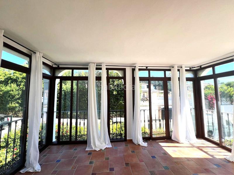 Foto c4e6b0e2-2451-4460-a040-83889300bb6a. Apartamento en Paraiso - Barronal Estepona