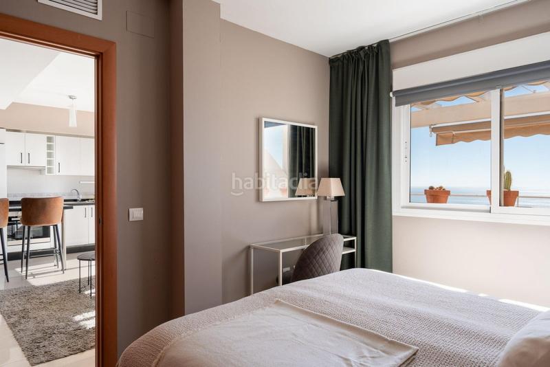Foto 0cf71b00-c6a9-4d47-b4fd-a89f787d614e. Attico in Puerto Marina Benalmádena