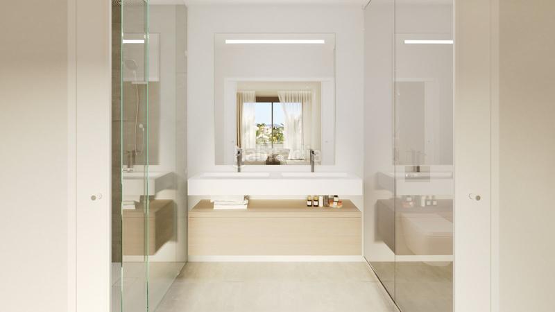Foto a775f330-50c5-46f5-aebf-20aae2fbc520. Casa en Centro ciudad Fuengirola
