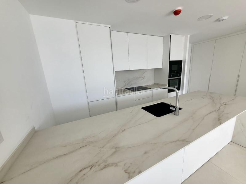 Foto bac82670-39d5-4384-974b-e0bbe1a63937. Apartamento en Centro ciudad Fuengirola